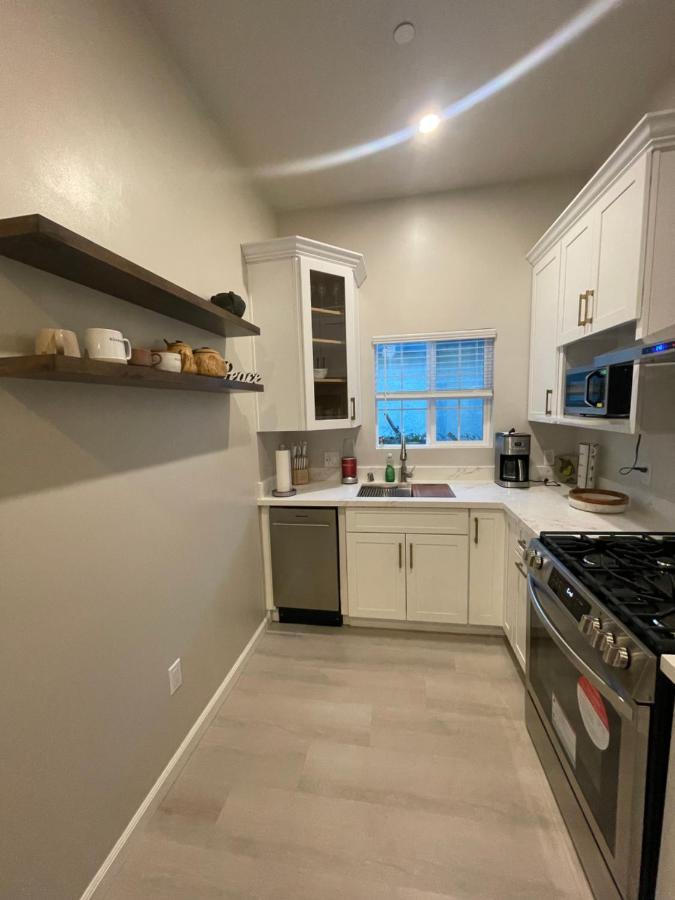 Van Nuys Luxury, Near To Universal Studios, And Hollywood Лос-Анджелес Экстерьер фото